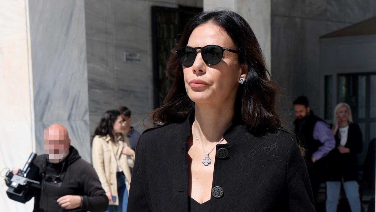Εύη Βατίδου: Τι ζητά από τα μίντια με νέα της ανάρτηση μετά το μνημόσυνο του Αλέξη Κούγια;