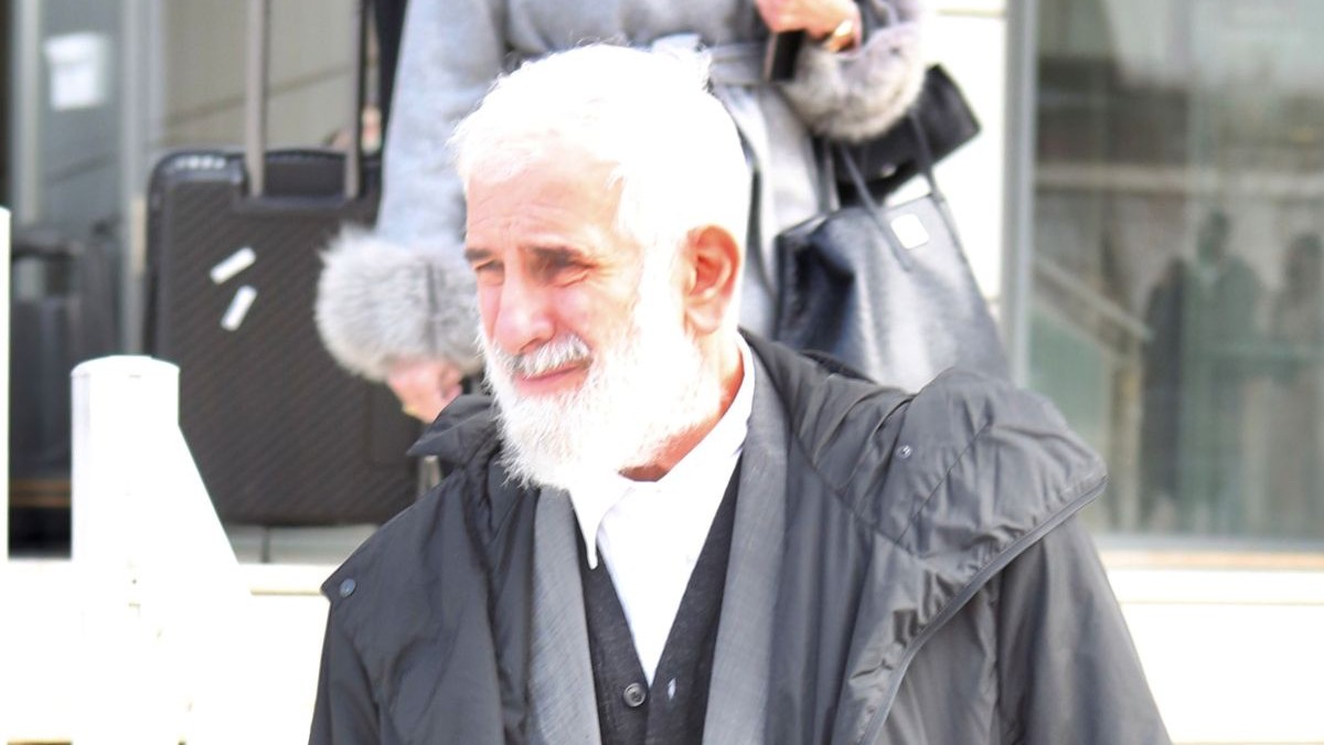 Δίκη Πέτρου Φιλιππίδη: Όσα ανέφεραν οι δικηγόροι του – «Έχουμε στα χέρια μας μηνύματα της κυρίας Ούστα με γλυκό περιεχόμενο»