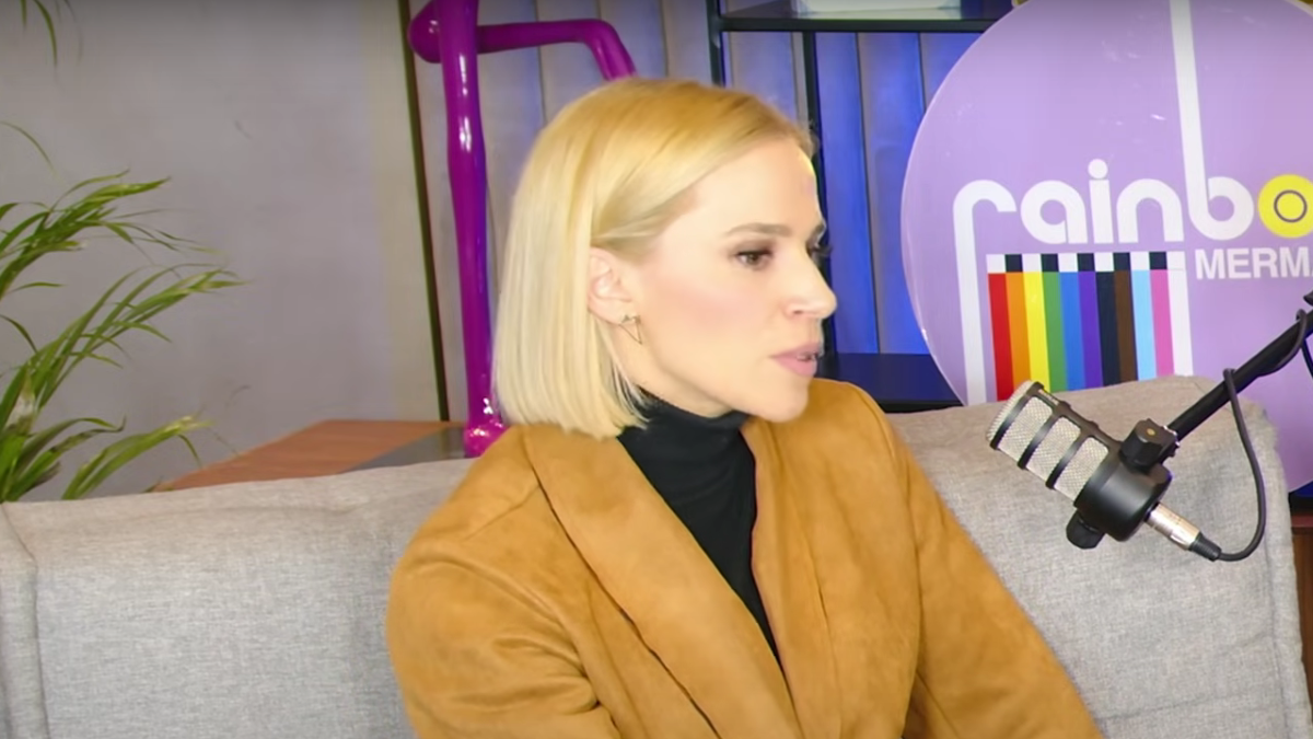 Νάντια Μπουλέ: «Όταν έγινα μαμά, έπαθα μια τρελή έκρηξη φοβιών. Έπρεπε να ζητήσω επαγγελματική βοήθεια»