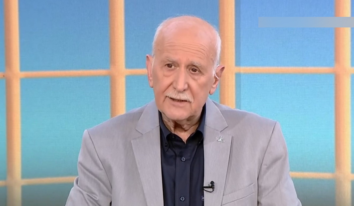 Γιώργος Παπαδάκης: Ανακοίνωσε το τέλος της εκπομπής του, «Καλημέρα Ελλάδα» – Τατιάνα Στεφανίδου και Βίκυ Χατζηβασιλείου δίπλα του
