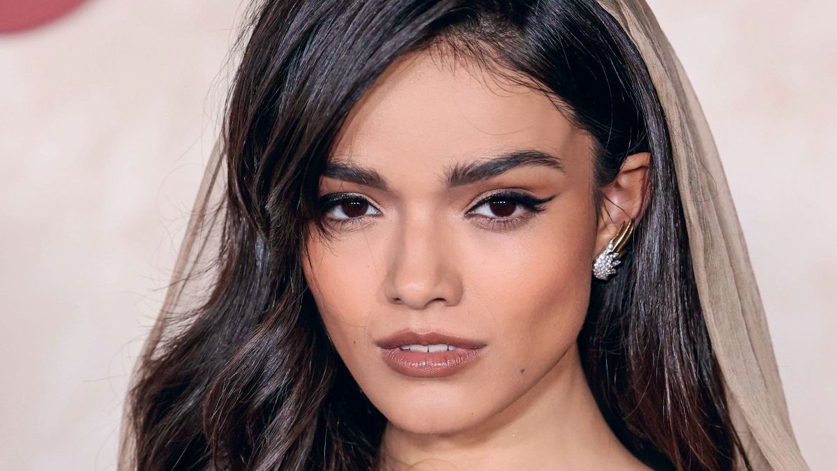 Ρέιτσελ Ζέγκλερ: «Θα ήθελα να αντιγράψω τα beauty looks της Σακίρα»