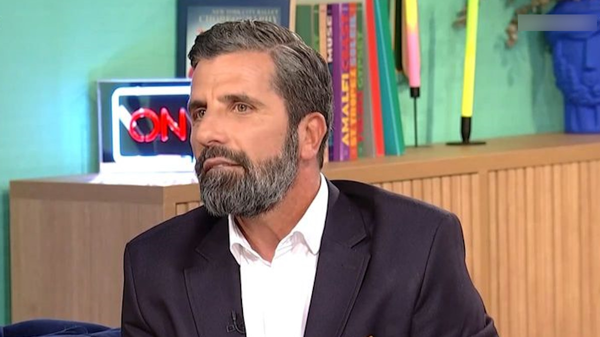 Θανάσης Βισκαδουράκης: «Από μικρό παιδί δεν με πήρε αγκαλιά ούτε με φίλησε ποτέ κανένας»