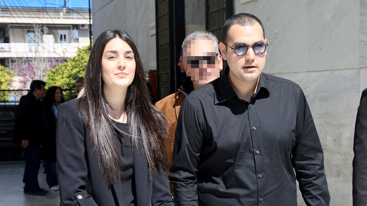 Χρήστος Κούγιας: H ενόχληση του στην ερώτηση για το unfollow στην Εύη Βατίδου! «Σου φαίνεται λογικό;»