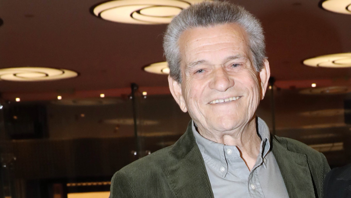 Γιώργος Μαργαρίτης: «Μέναμε όλοι μαζί, δύο οικογένειες σε ένα δωμάτιο με δέκα παιδιά»