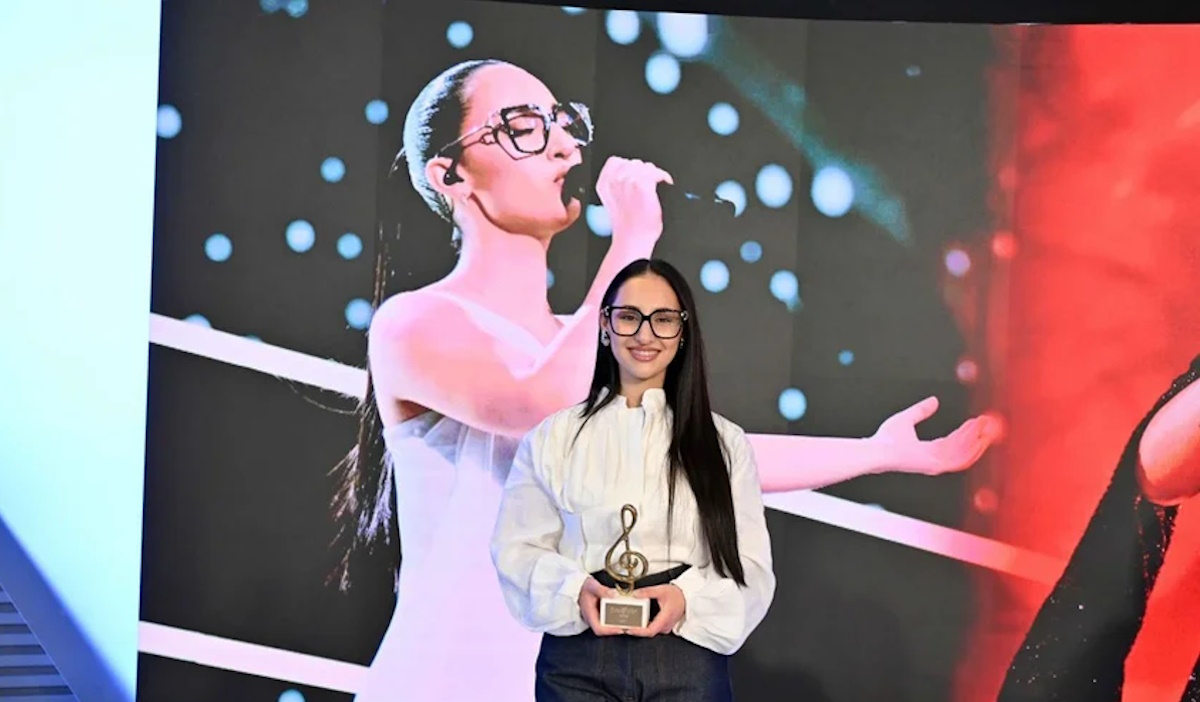 Klavdia: Βραβεύτηκε για την 6η θέση στη Eurovision 2025