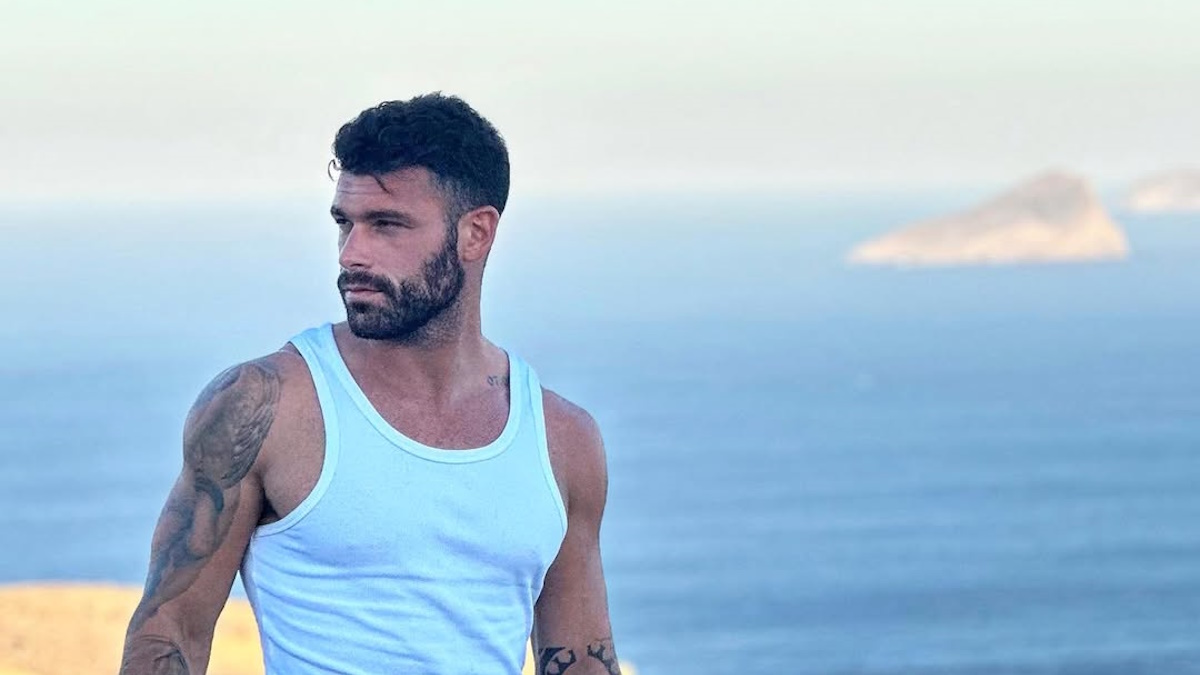 Στάθης Σχίζας: «Αν κρατήσω το χέρι της Ιωάννας Τούνη σημαίνει ότι τα έχουμε;»