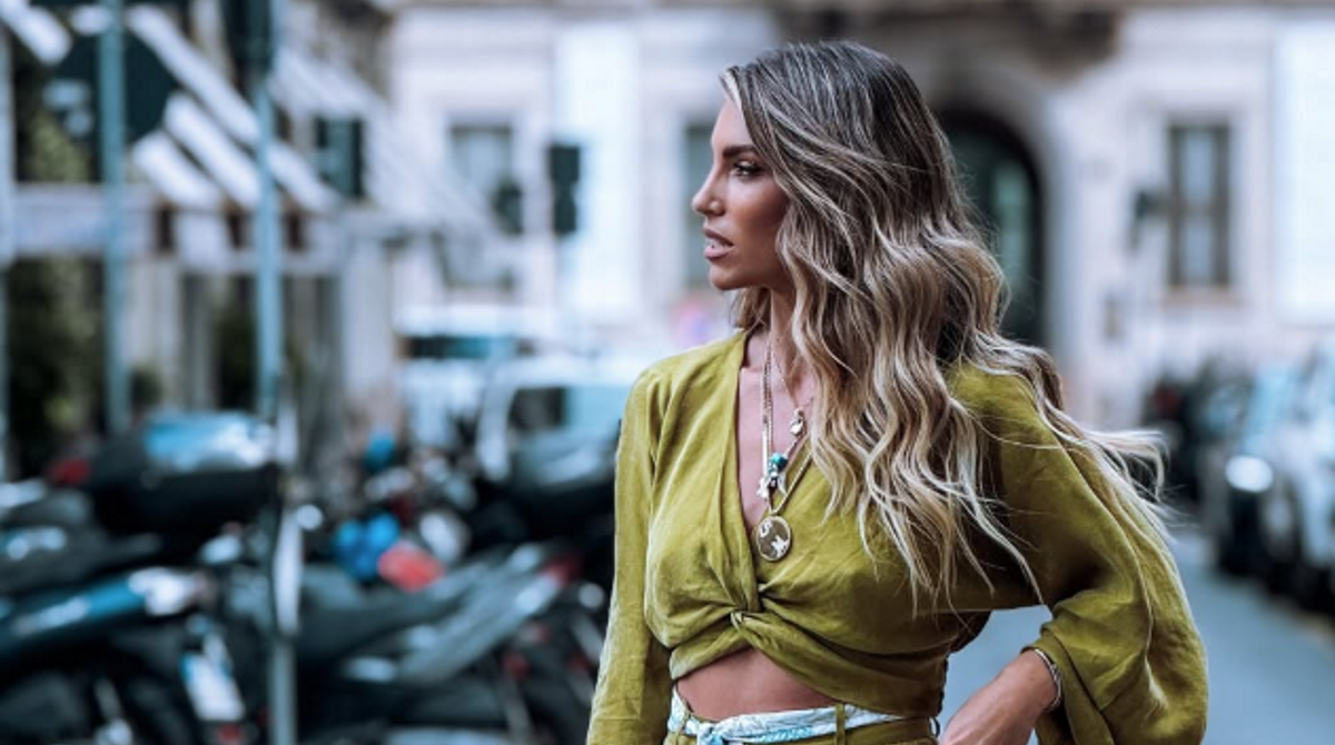 Αθηνά Οικονομάκου: Ταξιδεύει με τον γιο και την κόρη της και η χαρά της δεν κρύβεται!
