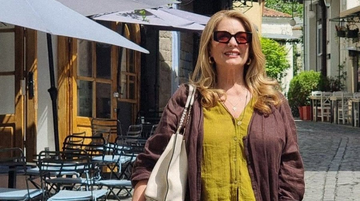 Άντζελα Γκερέκου: Aποκάλυψε όσα δεν είχε ξαναπεί – Ο Τόλης, ο πατέρας της και το βιβλίο κατάθεση ψυχής