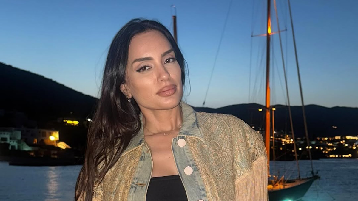 Ελπίδα Ιακωβίδου: «Δεν ήταν εύκολη απόφαση να φύγω από την Κύπρο αλλά ο Τζώνη…»
