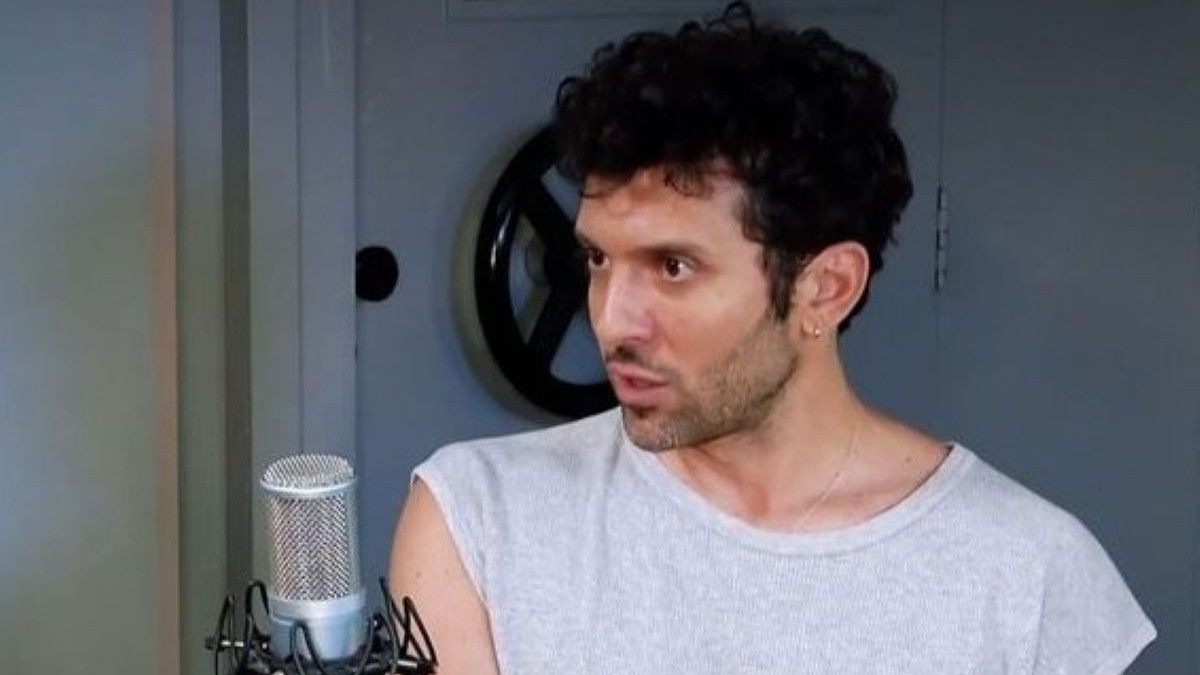 Δημήτρης Μοθωναίος: «Έχω κάνει sober dating με δάσκαλο στην Αμερική. Πρέπει να βγεις κάποια ραντεβού στα οποία δεν θα γίνει τίποτα»