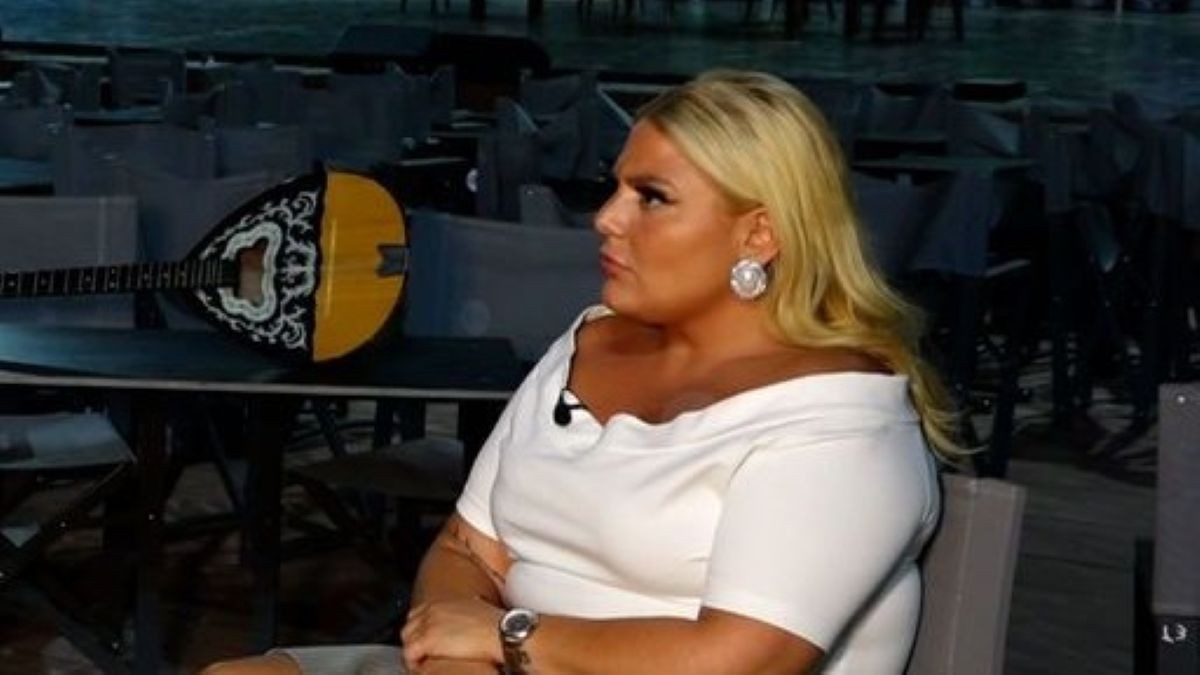 Δανάη Μπάρκα: «Το κεφάλαιο τηλεόραση δεν έχει τελειώσει. Oι περισσότεροι αντιμετωπίζουν το τέλος της εκπομπής σαν να είπα, “και κάπου εδώ σας χαιρετώ για πάντα”»