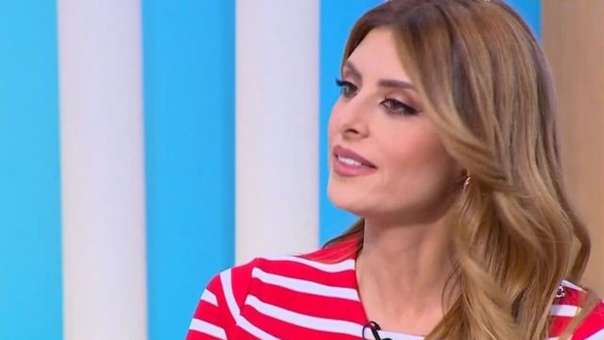 Ανθή Σαλαγκούδη: «Με φοβίζει η οικογένεια. Γι’ αυτό νομίζω ότι έχω αργήσει να κάνω παιδιά»