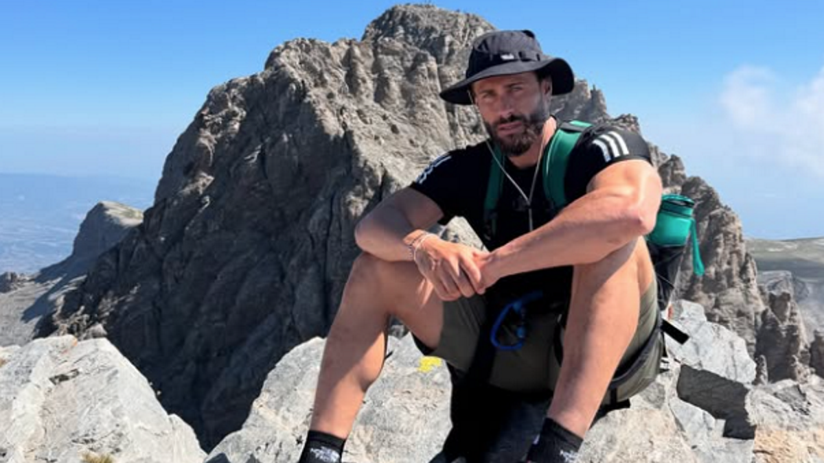Κωνσταντίνος Βασάλος: Στην υψηλότερη κορυφή της Ελλάδας – Το φωτογραφικό άλμπουμ που θα σας ενθουσιάσει