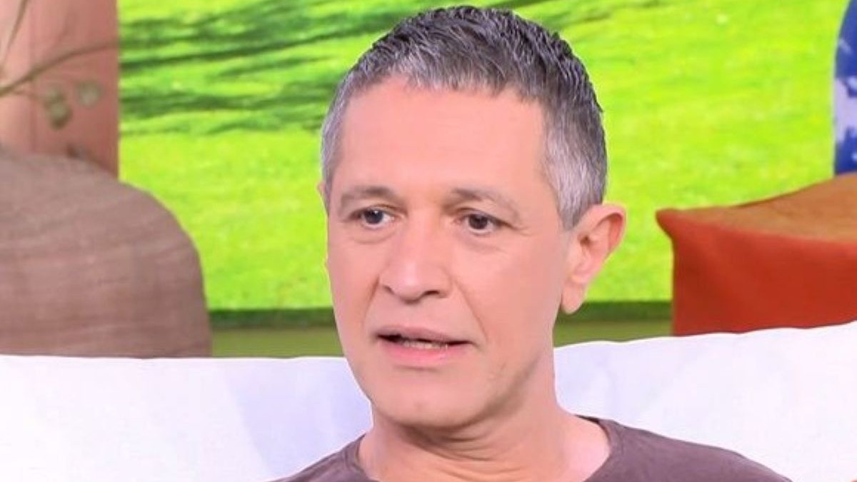 Αιμίλιος Χειλάκης: «Μπορώ να πω σε ανθρώπους που είναι δίπλα μου, “παιδιά, μη μου φέρετε αυτόν γιατί δεν τα βρήκαμε”. Είναι υγιές»