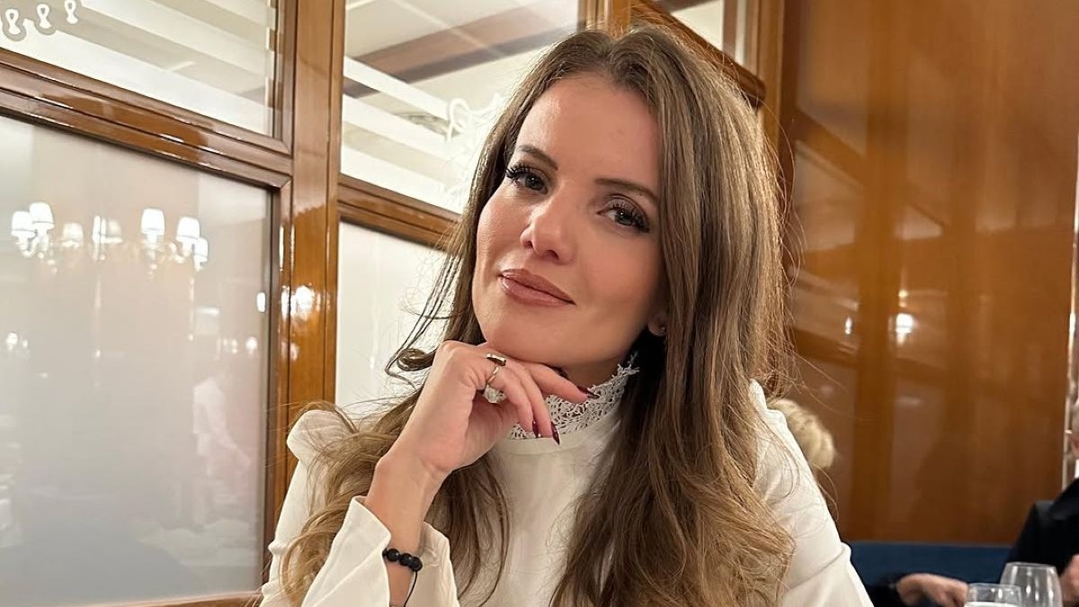 Κιμ Κίλιαν: Η σύζυγος του Μάκη Τριανταφυλλόπουλου αποκάλυψε ότι υποβλήθηκε σε χημειοθεραπείες – «Θα τα μοιραστώ όλα…»