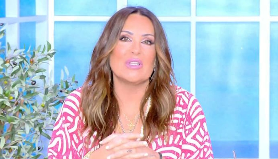Ναταλία Γερμανού: Η ατάκα σε συνεργάτη της – «Όσοι σε έχουν βάλει στο μάτι να σε βγάλουν, από τα χέρια μου δεν θα σε πάρει κανένας»