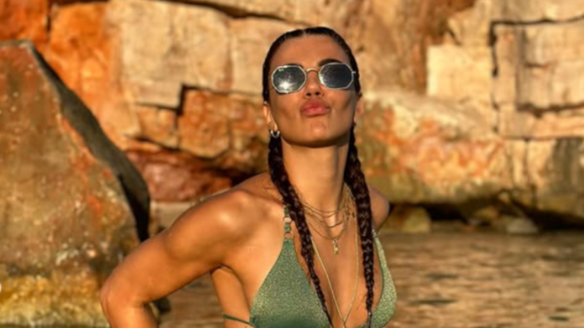 Ειρήνη Παπαδοπούλου: Το καλοκαιρινό άλμπουμ που “απογείωσε” το Instagram!