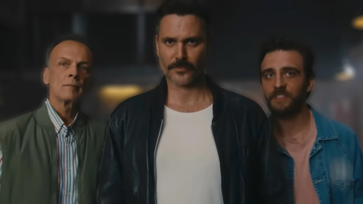 «Γιατί ρε Πατέρα;»: Δείτε backstage βίντεο από τα γυρίσματα του τρέιλερ