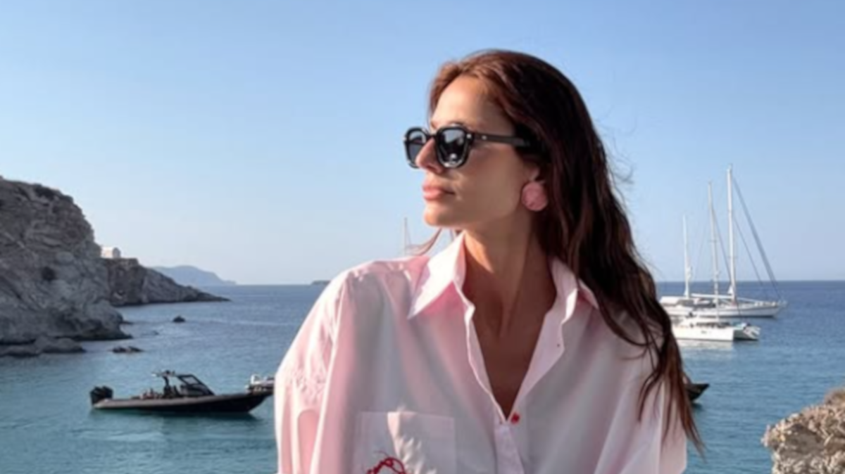 Ηλιάνα Παπαγεωργίου: Το καλοκαίρι της στην Κίμωλο μέσα από μοναδικές φωτογραφίες