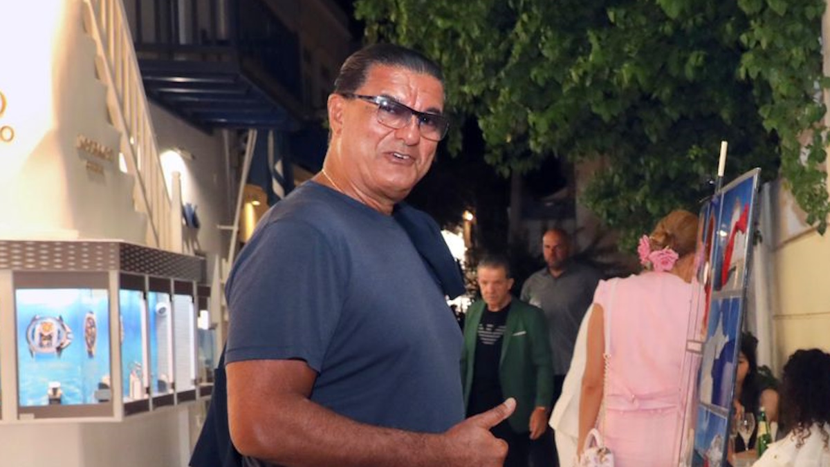 Τζέικομπ Αράμπο: Ο σχεδιαστής πολυτελών κοσμημάτων και ρολογιών στη Μύκονο