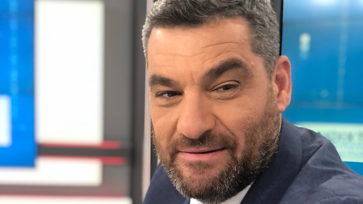 Στο Open ο Μάνος Νιφλής – Η επίσημη ανακοίνωση