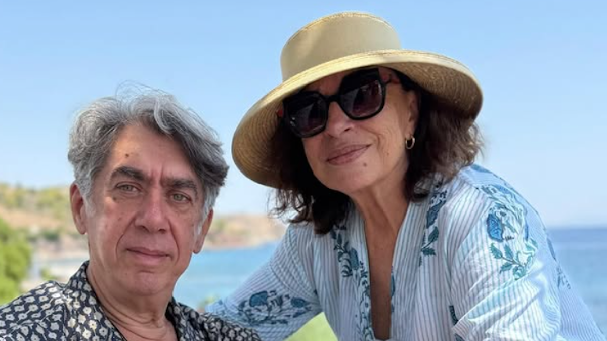 Χάρις Αλεξίου: Ποζάρει με τον Κώστα Μπερικόπουλο – Η ανάρτηση για το νόημα της φιλίας