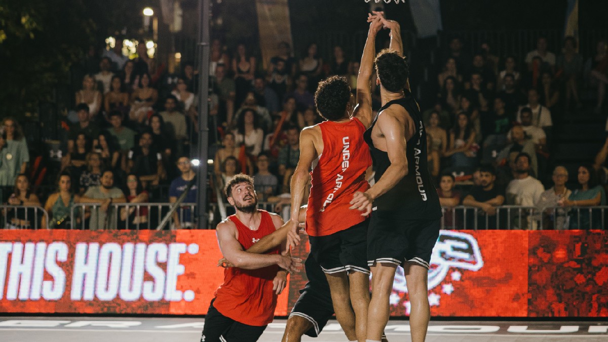 Θέαμα, ένταση, δώρα και NBA όνειρα: Το Under Armour 3×3 Basketball Tournament ανέβασε την αδρεναλίνη στα ύψη!