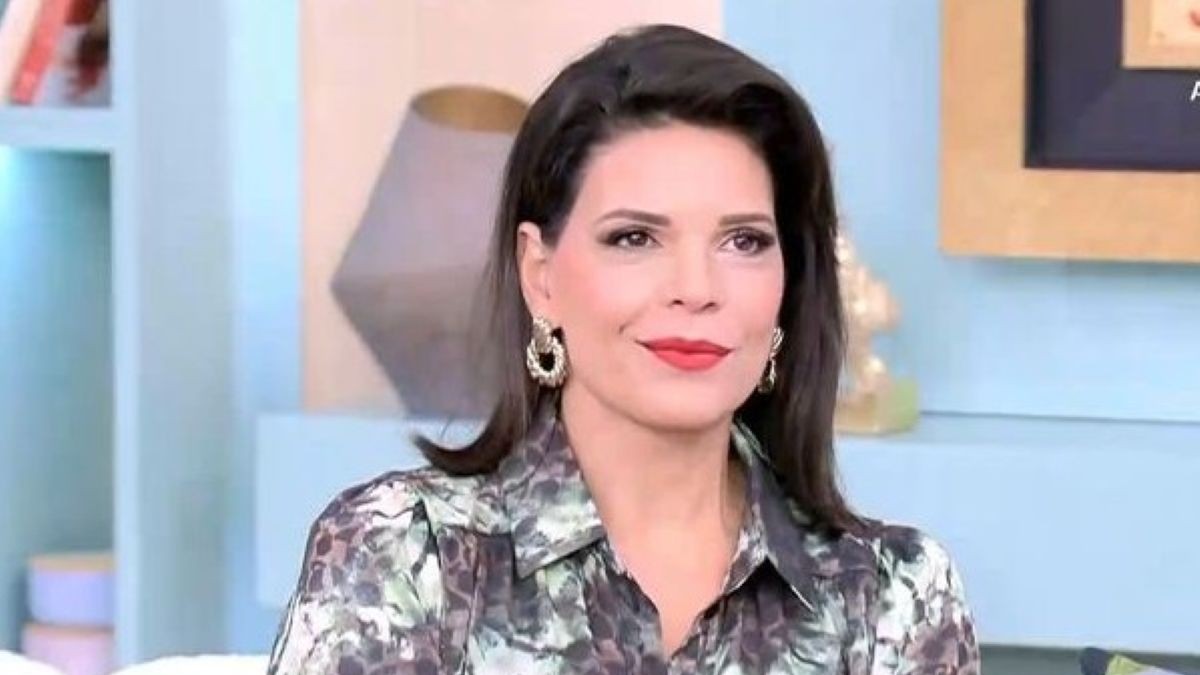 Μαρίνα Ασλάνογλου για τον συμπρωταγωνιστή της, Βασίλη Μπισμπίκη: «Είναι άνθρωπος που αναλαμβάνει τις ευθύνες του»