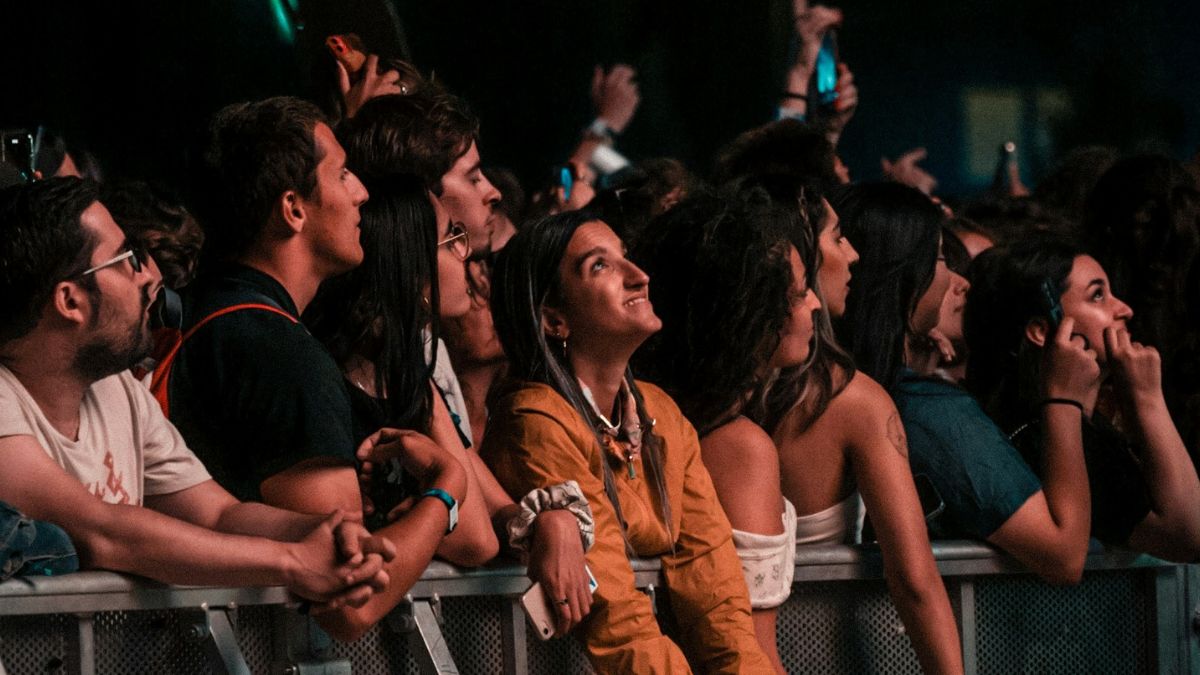 Fan Economy: Πώς οι fans γίνονται συνδημιουργοί με τους celebrities