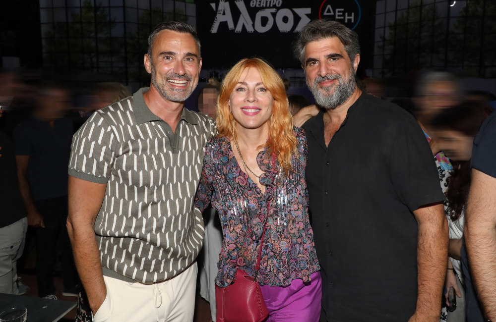 Ο Γιώργος Καπουτζίδης, η Σμαράγδα Καρύδη και ο Γιώργος Γάλλος.