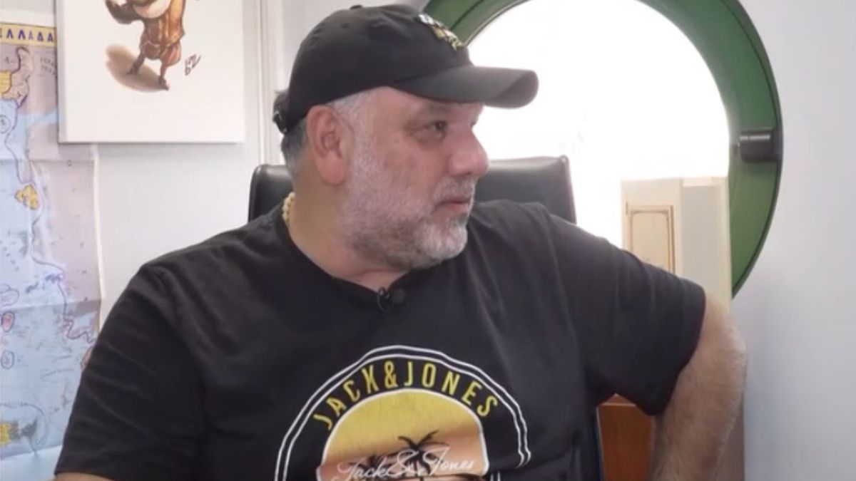 Γρηγόρης Αρναούτογλου: «Ο Γιώργος Λιάγκας δεν θα είναι ο πρώτος μου καλεσμένος στο The 2night Show»