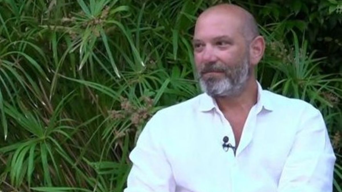 Γιώργος Λάγιος: Η ειλικρινής εξομολόγηση για τις σχέσεις του – «Άργησα να συνειδητοποιήσω ότι κάποιες συμπεριφορές μου ήταν κακοποιητικές»