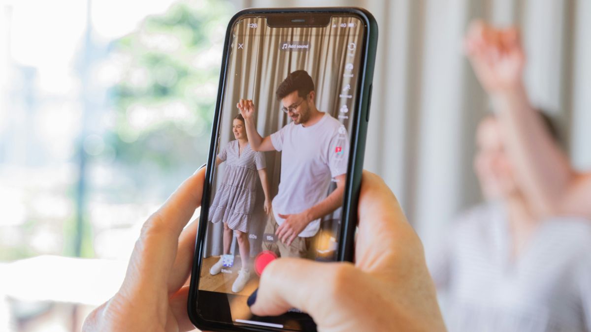 Πώς το TikTok αλλάζει τον τρόπο που ακούμε μουσική