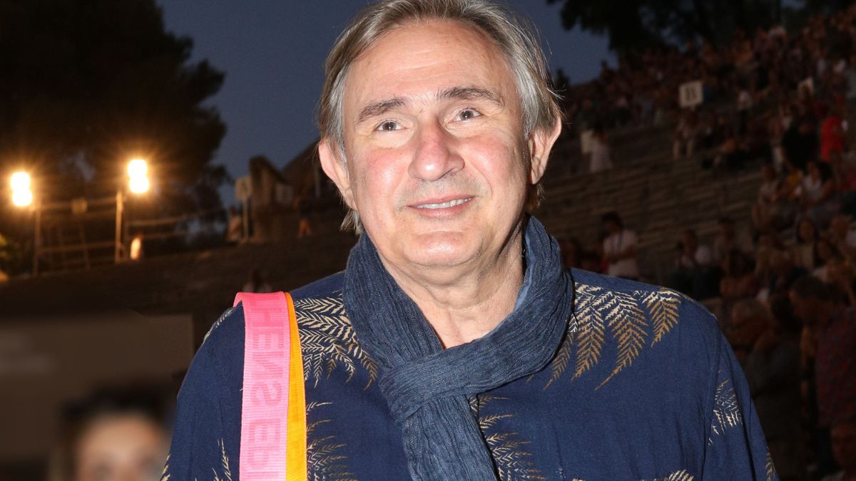 Άκης Σακελλαρίου: «Ήταν μια 20ετία που ήμουν πολύ ενεργός στην τηλεόραση»