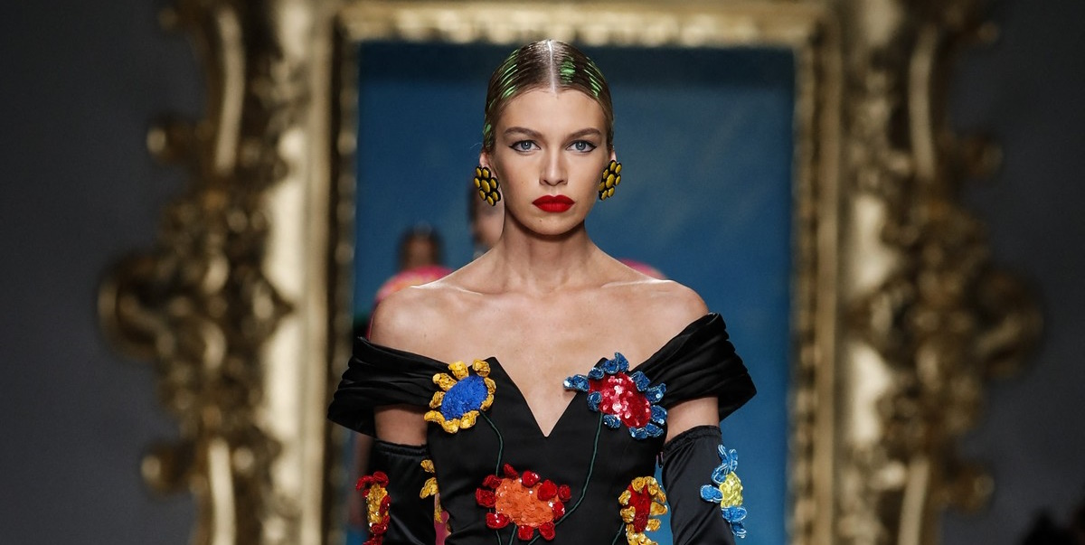 Cherry lips: Πώς θα αποκτήσετε το πιο αισθησιακό beauty statement του φθινοπώρου