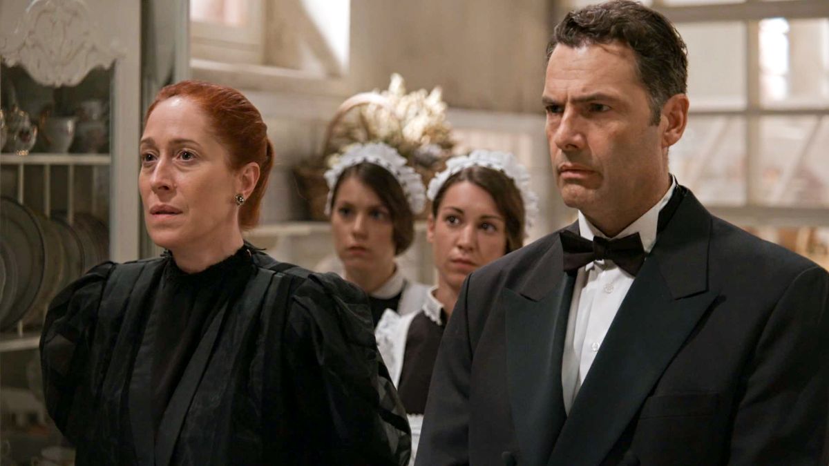 Grand Hotel: Ύποπτος ο Ρήγας για την εξαφάνιση της Ρεγγίνας – Όσα θα δούμε στο αποψινό διπλό επεισόδιο