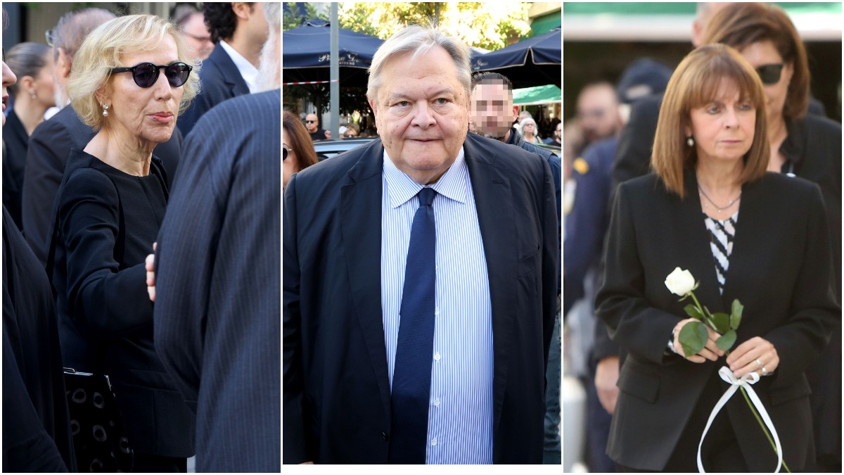 Κηδεία Διονύση Σαββόπουλου: Βαθιά συγκίνηση στο τελευταίο αντίο – Πλήθος κόσμου αποχαιρετά τον αείμνηστο καλλιτέχνη