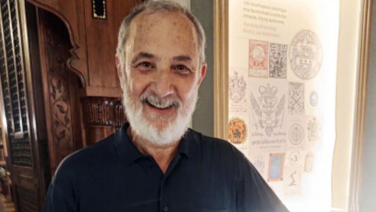 Στέλιος Μάινας: «Τώρα είναι πια αργά για να νομίζω εγώ ότι κάτι είμαι, τώρα είμαι στην έξοδο…»