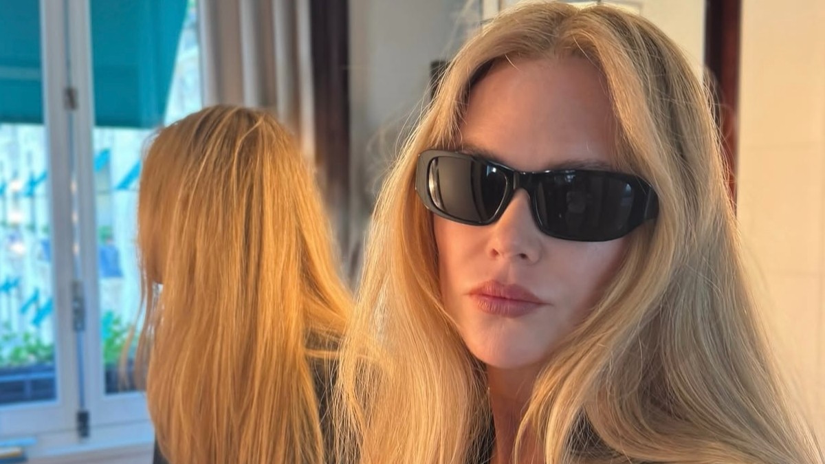 Η μεγάλη beauty αλλαγή της Νικόλ Κίντμαν στο show του οίκου Chanel δεν αφορούσε την επιδερμίδα της