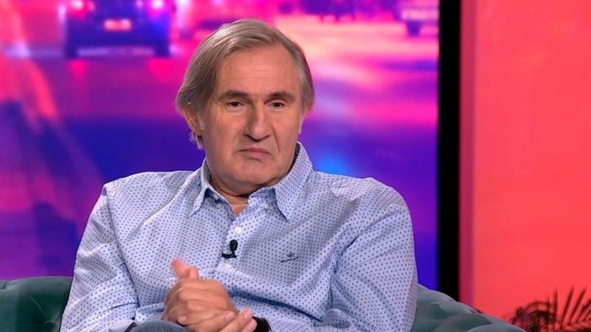 Άκης Σακελλαρίου για τη δύσκολη μάχη με την υγεία του: «Έμεινα δέκα ημέρες στην εντατική»