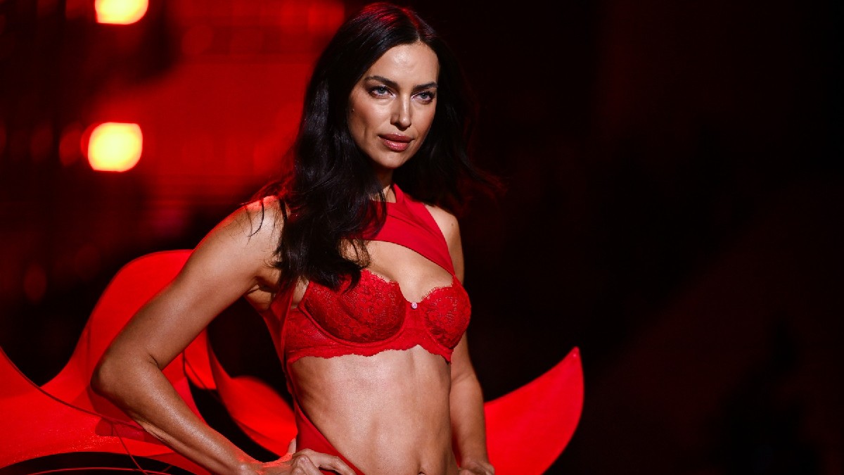 Victoria’s Secret 2025: Όλα τα beauty secrets της επίδειξης