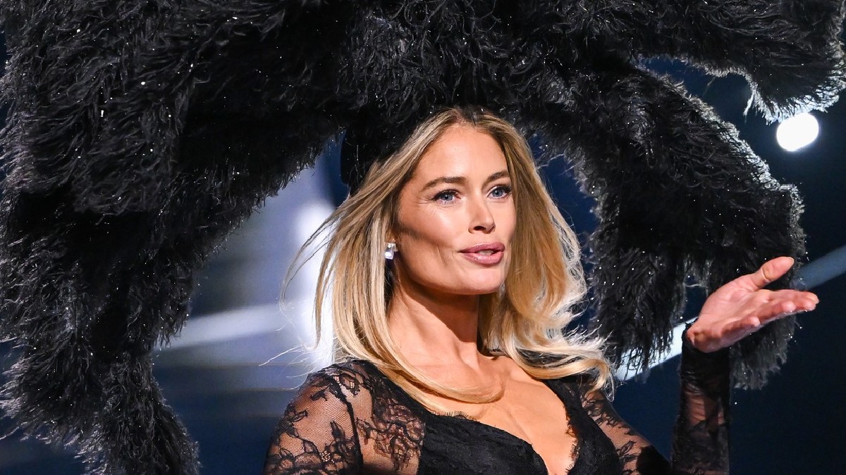 3 beauty looks από την Victoria’s Secret που θα κάνουν το μακιγιάζ σας να φαίνεται πολυτελές και ακριβό