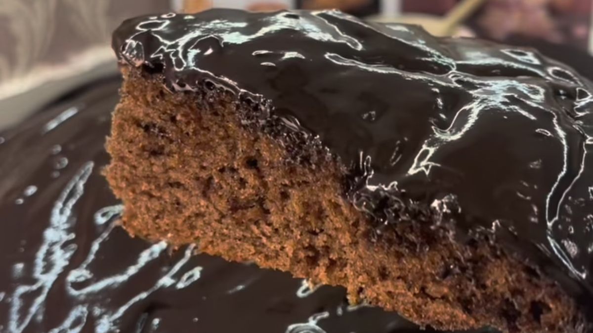 Σοκολατόπιτα χωρίς ζάχαρη – Πεντανόστιμη και πανεύκολη!