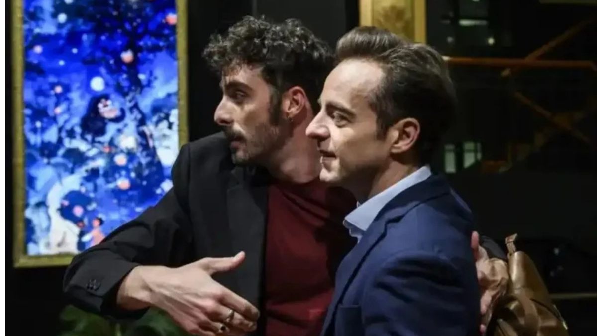 Προμηθέας Αλειφερόπουλος – Νίκος Μήλιας: Ατύχημα επί σκηνής στο «Festen» – Τι αναφέρει η επίσημη ανακοίνωση