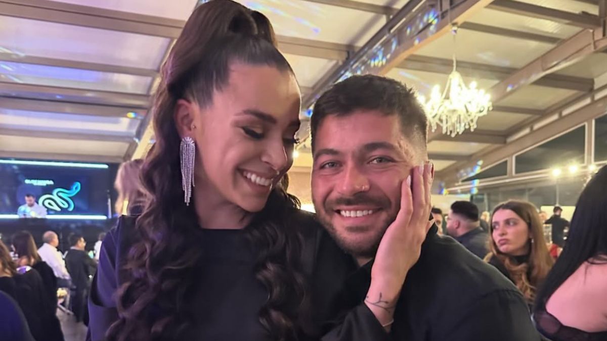 Η σύζυγος του Άρη Τσάπη, Ειρήνη Ξυπνητού για τη δύσκολη εμπειρία του δεύτερου τοκετού – «Όσες αντιβιώσεις μπορούσα να πάρω, θα ήταν κακές για το μωρό»