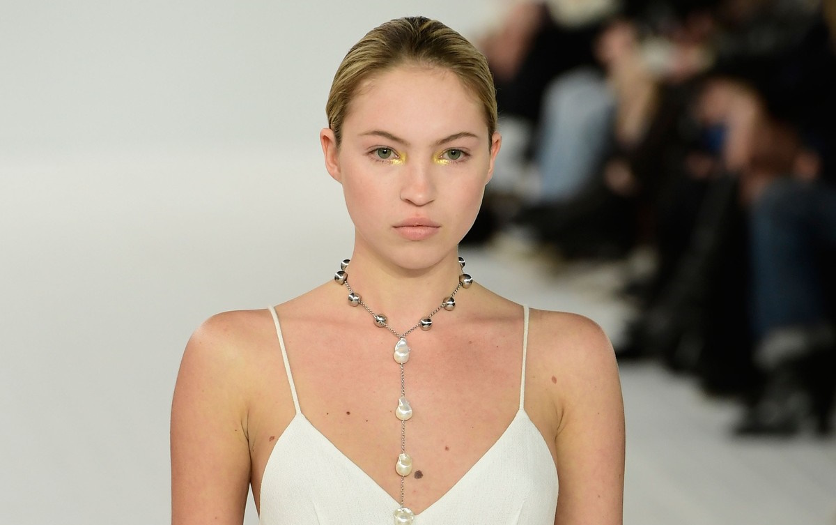 Η απόλυτη τάση στα νύχια για τον χειώνα του 2025