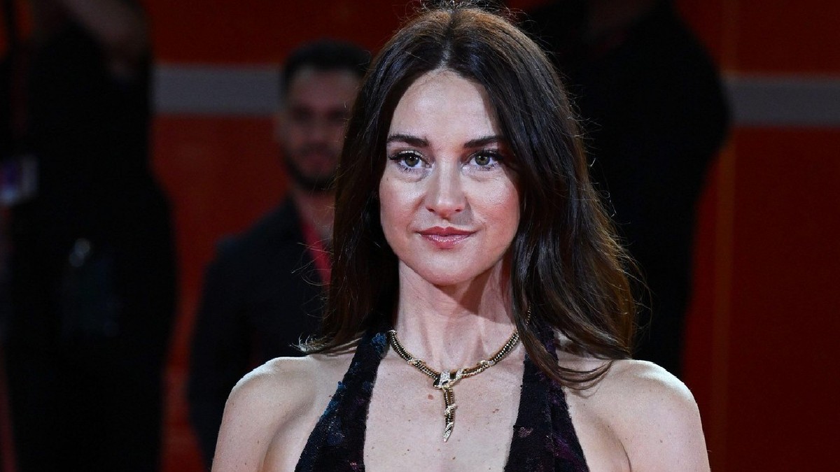 Το πολυτελές καστανό του 2025 που αναδεικνύει τα χαρακτηριστικά