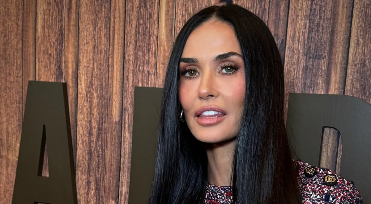 Ντέμι Μουρ: Με συναρπαστικό beauty look που επιμελήθηκε ο Δημήτρης Γιαννέτος