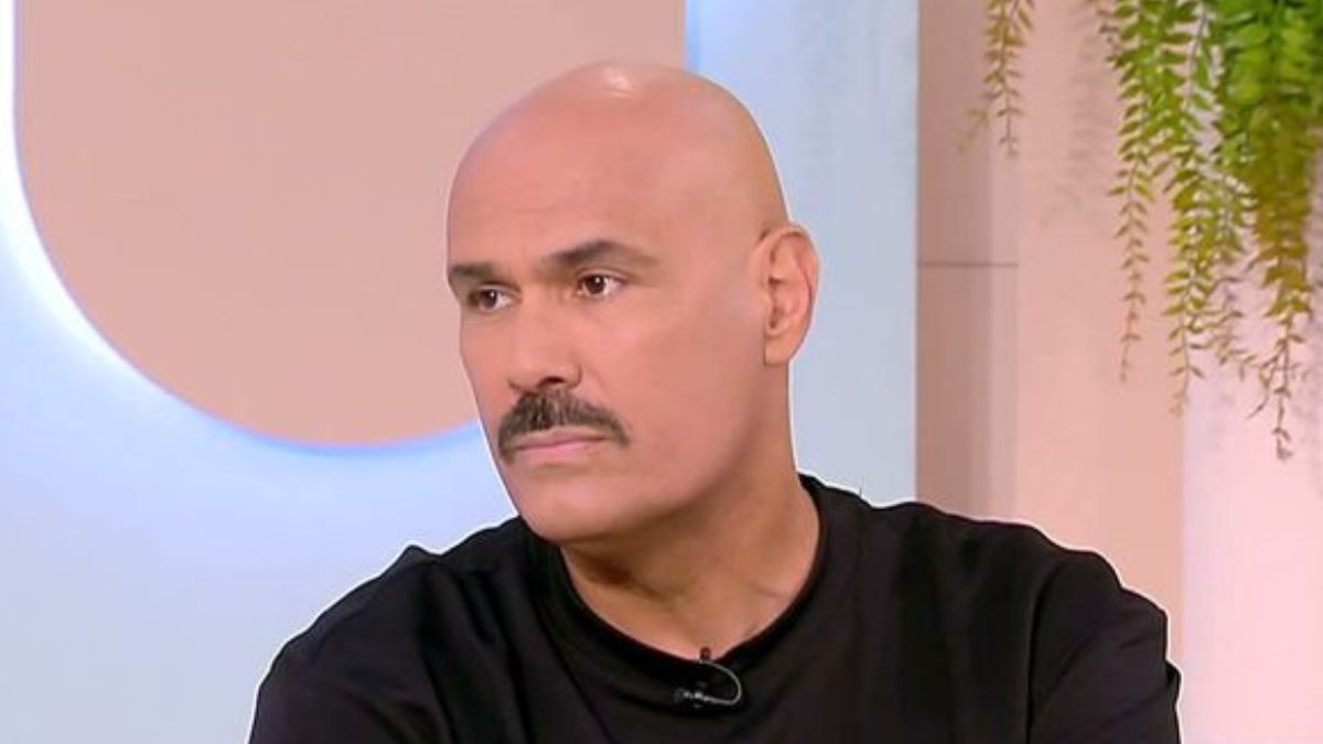 Δημήτρης Σκουλός: «Δε με φοβίζει τίποτα, αλλά θεωρώ ως μπαμπάς ότι είναι δουλειά μου, υποχρέωσή μου να προστατεύσω τα παιδιά μου»