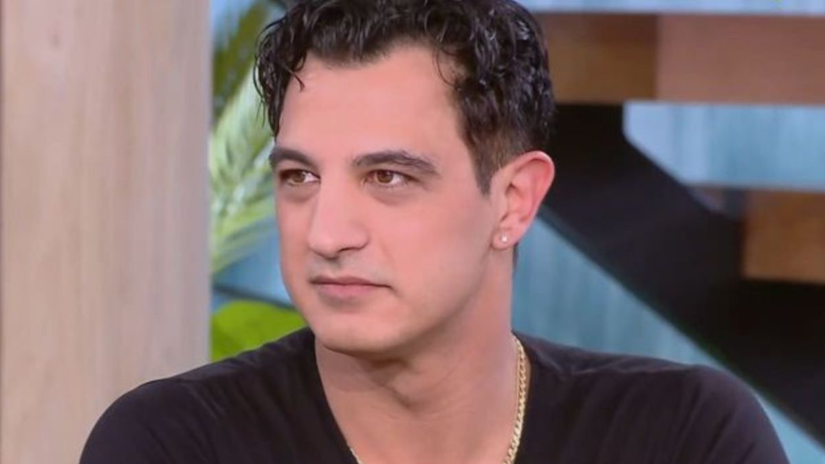 Δήμος Αναστασιάδης: «Δεν θεωρούσα ότι θα έκανα νωρίς οικογένεια, έλεγα “ποια θα με υποστεί;”»